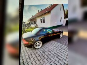 Mercedes-Benz SLK 200