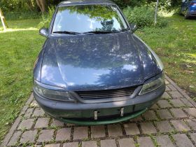 Opel Vectra 2.0