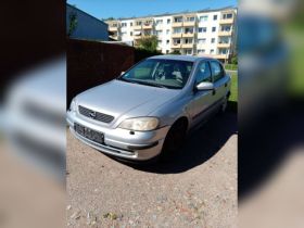 Opel Astra 1.8