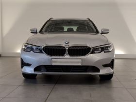 BMW 318 D