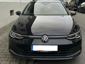 VW Golf VIII 1.0