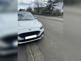 Ford Focus 2.3